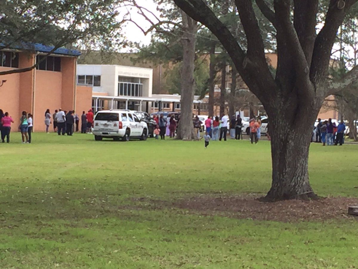 Crime addressed during meeting in Scotlandville community